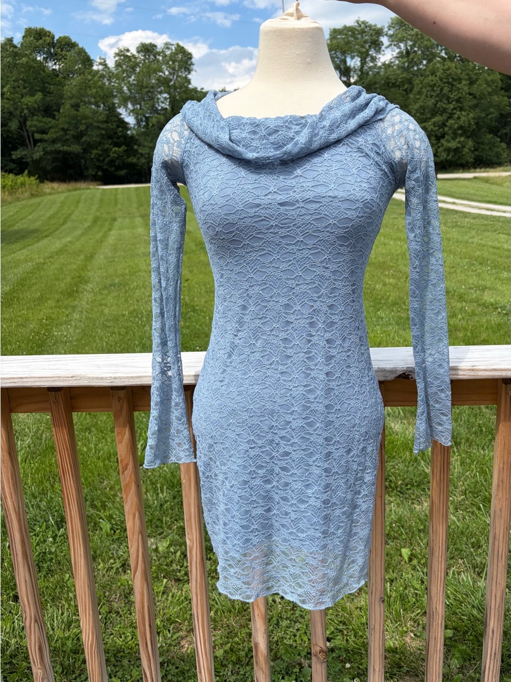 Blush Boutique Women's Blue Lace Knit Bardot Bodycon Dress size US Medium
